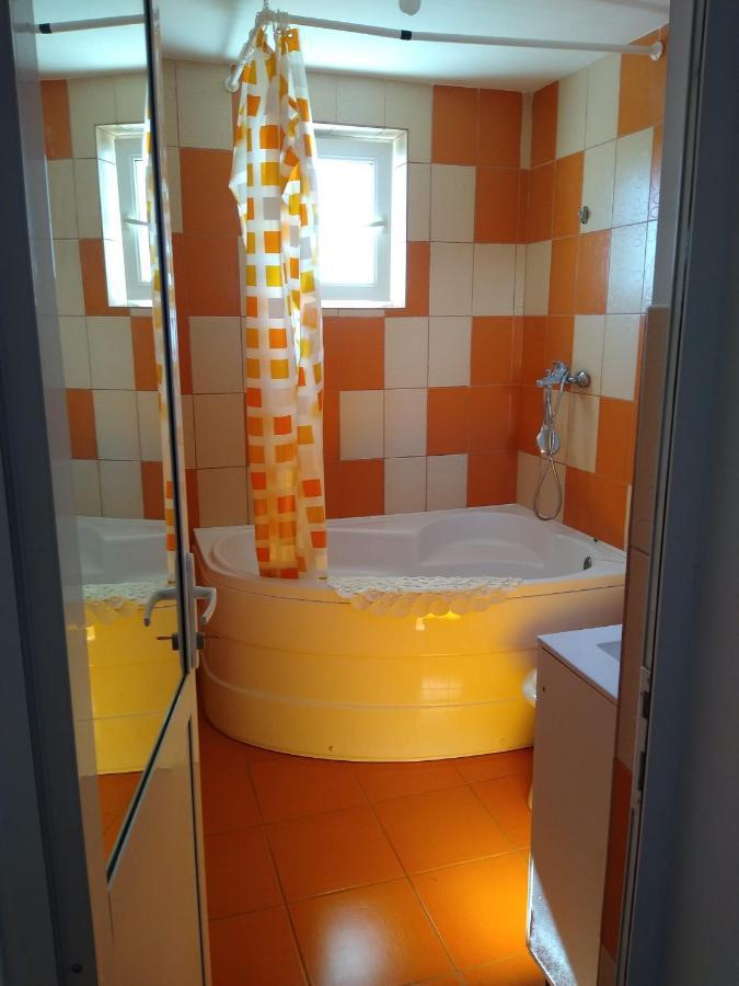 Casa Doina Hotel Douăzeci şi Trei August Eksteriør billede
