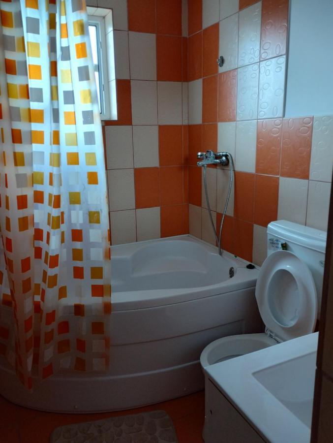 Casa Doina Hotel Douăzeci şi Trei August Eksteriør billede