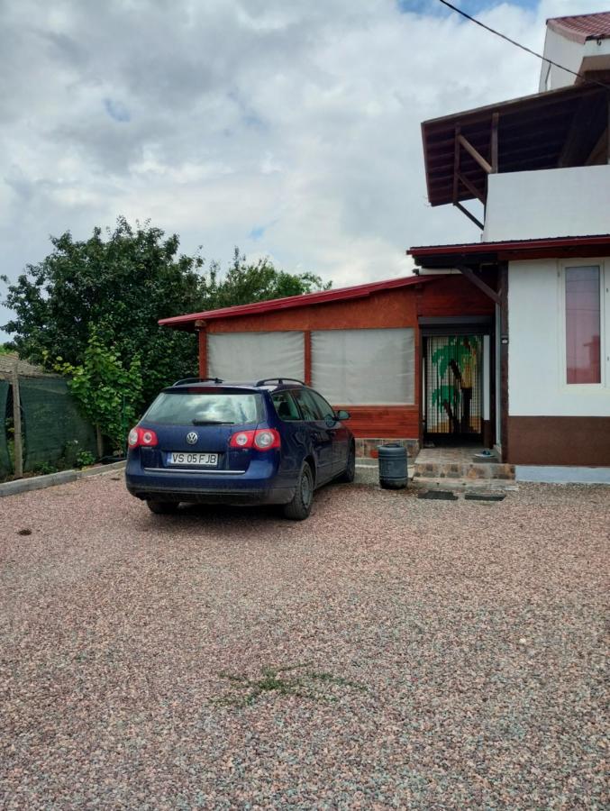 Casa Doina Hotel Douăzeci şi Trei August Eksteriør billede
